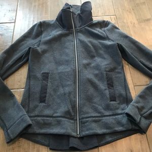 Lululemon En Route jacket